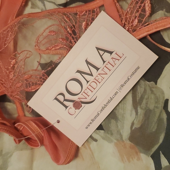 Floral Frenzy Garter Teddy - Picture 5 of 7